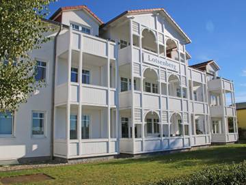 Ferienwohnung für 4 Personen, mit Ausblick und Balkon sowie Seeblick, kinderfreundlich in Thiessow