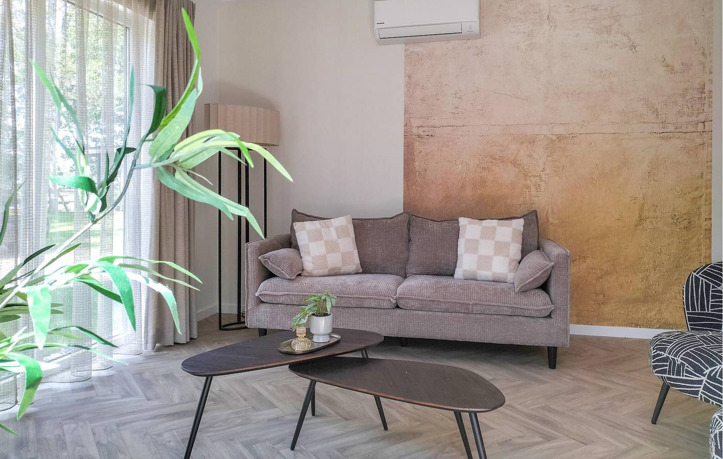 Ferienhaus für 4 Personen mit Garten in Oosterwolde, Friesland