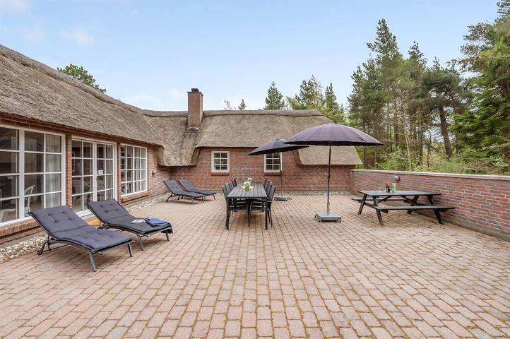 Ferienhaus für 12 Personen, mit Whirlpool und Sauna sowie Terrasse in Marielyst - 2