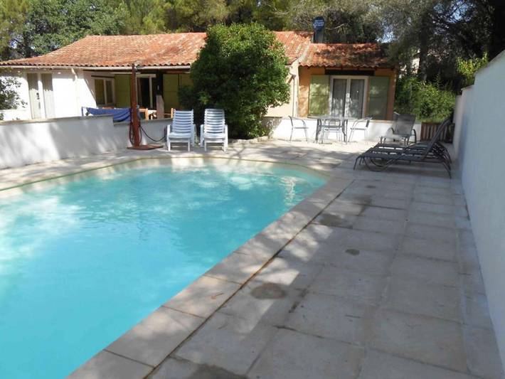 Location de vacances pour 6 personnes, avec piscine et jardin à Fayence - 2