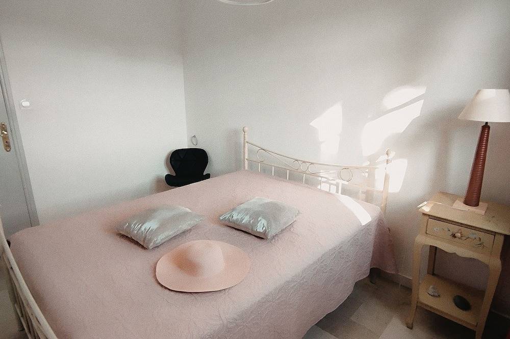 Villa 8 /10 pers. à 10 mn à pieds de la plage climatisée. Quartier calme. in L'Île-Rousse, Région de Calvi