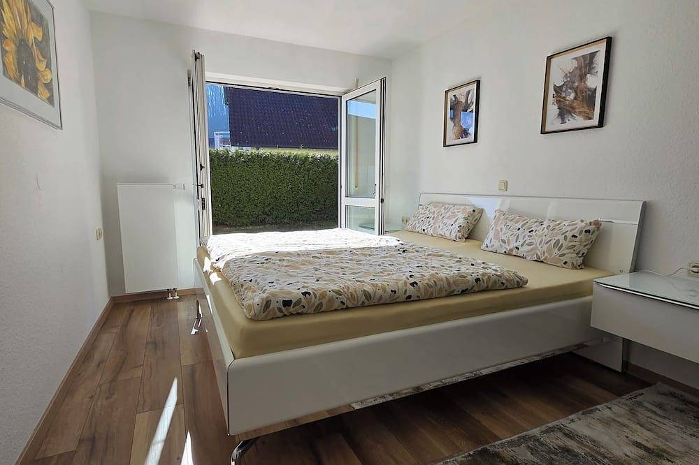 Ganze Wohnung, Fritz - Moderne Garten-Residenz für Urlaub | Work | Lego --- in Giengen-Burgberg in Burgberg (Giengen), Giengen an der Brenz