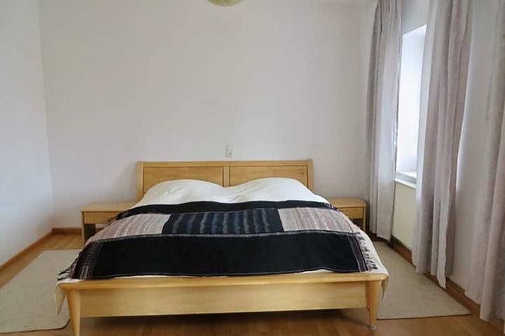 Ferienwohnung für 3 Personen, mit Garten in Peißenberg - 2