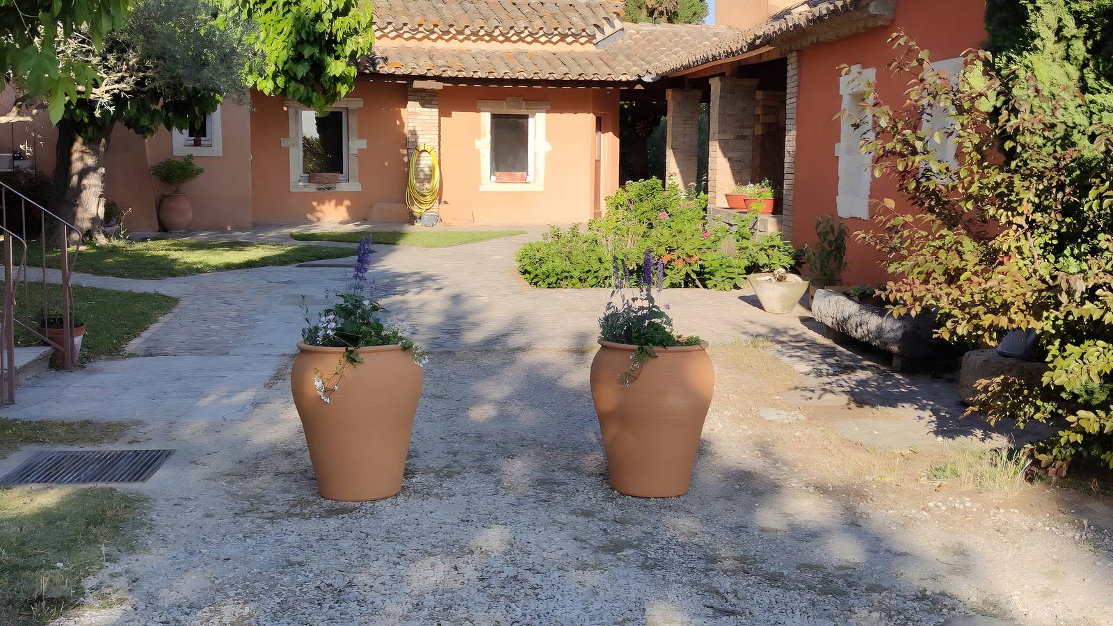Entire apartment, Gîte le Barry - La Papeterie, in Drôme Provençale in Tulette, Nyons region