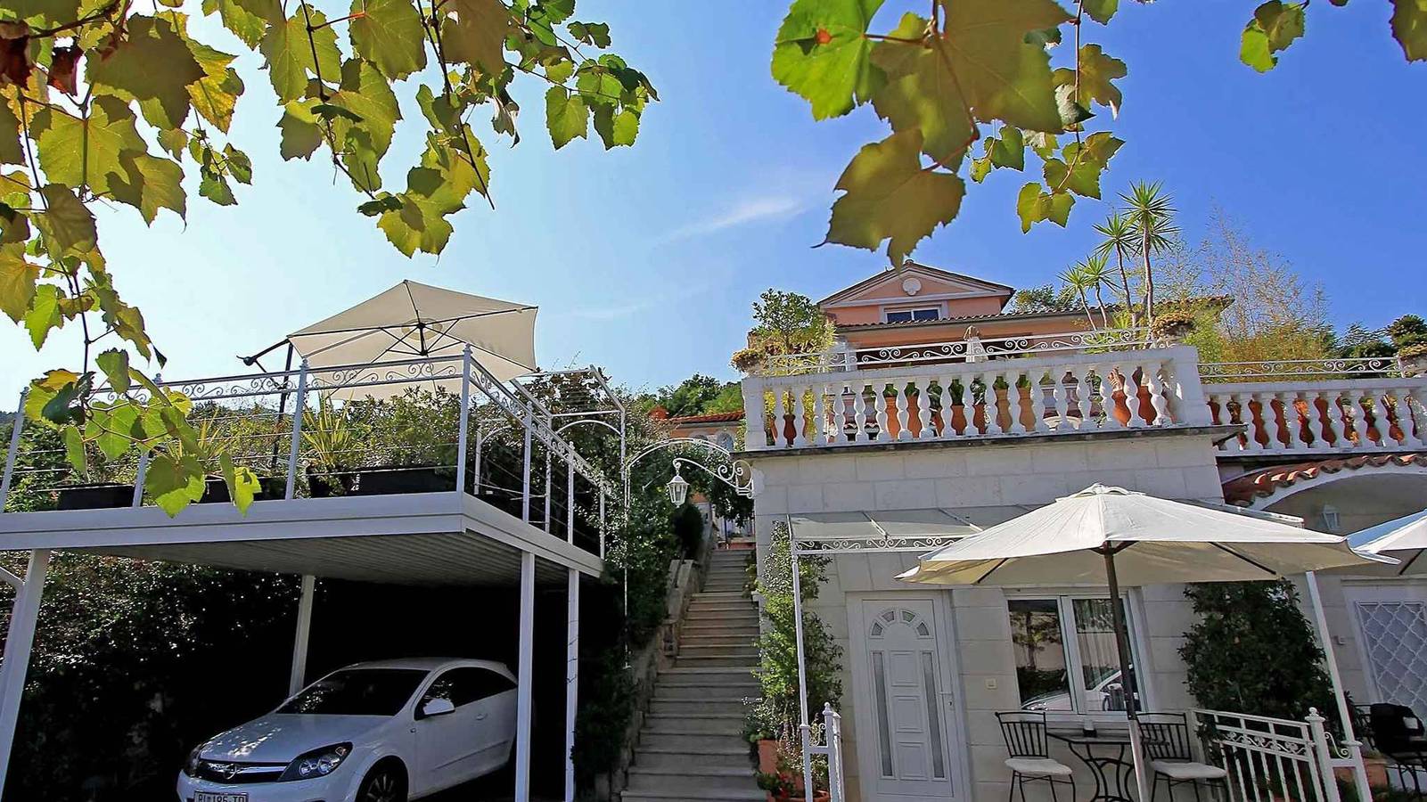 Ganze Ferienwohnung, Ferienwohnung mit Meerblick  in Lovran, Opatija Riviera