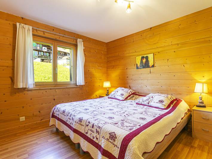 Ferienhaus für 20 Personen, mit Terrasse und Sauna sowie Ausblick in der Schweiz - 4