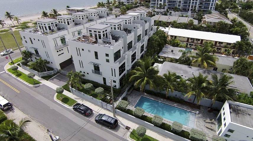 Vacation rental for 6 people, with balcony and pool in Pompano Beach