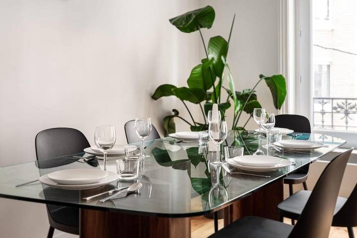 Gîte pour 6 personnes, avec terrasse à La Madeleine - 3