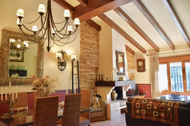 Casa de vacaciones para 6 personas, con jardín además de piscina y vistas - 1