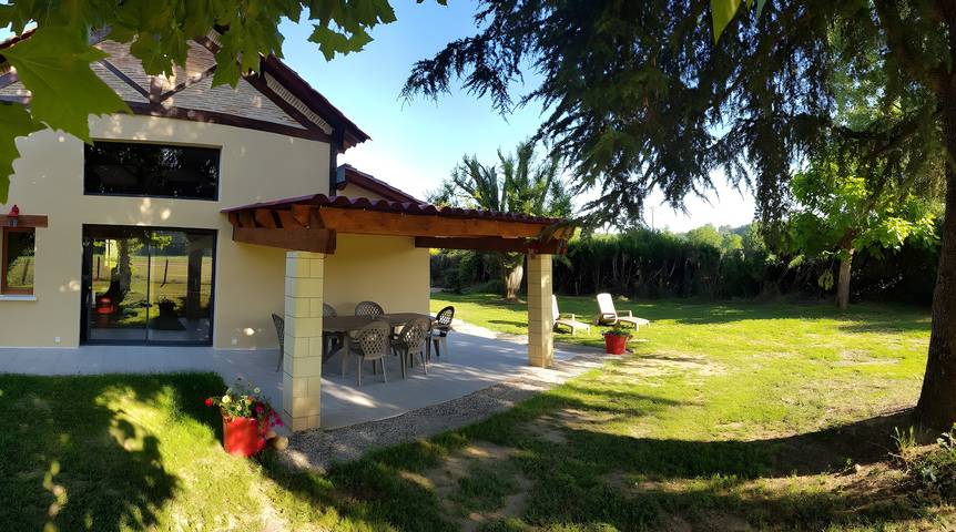 Maison de vacances pour 6 personnes, avec jardin à Prigonrieux