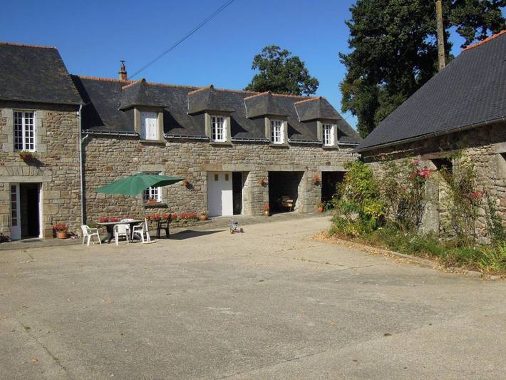 Gîte pour 4 personnes, avec Jardin dans Le Mené