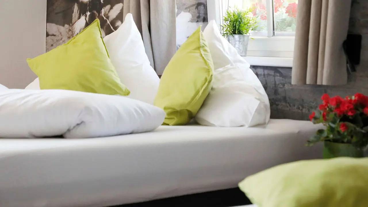 Ganze Ferienwohnung, Ferienwohnung für 3 Personen (22 m²) in Salzburg in Salzkammergut-Berge, Salzburg