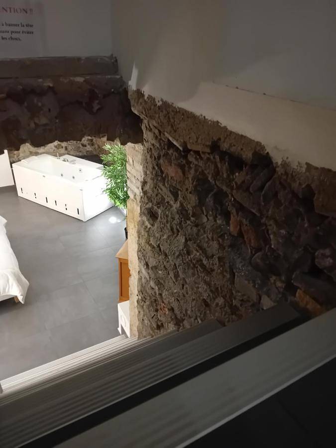 Ferienwohnung für 4 Personen, mit Whirlpool in Lyon - 4