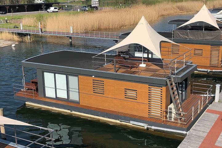 Hausboot für 6 Personen, mit Terrasse und Whirlpool - 1