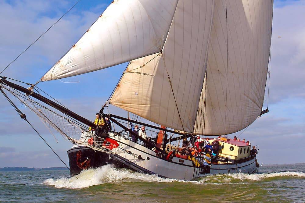 Voile 'Liberté' Amsterdam, 7 cabines, 20 lits in Weesp, Groene Hart