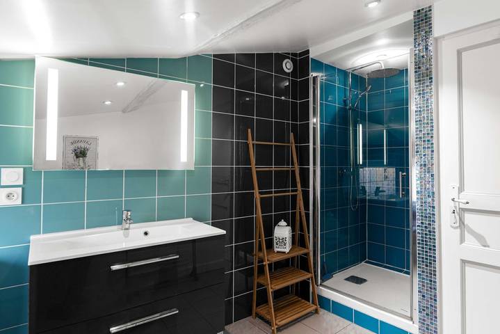 Entire apartment, Le Tranquille, characterful apartment in Carcassonne, Carcassonne region