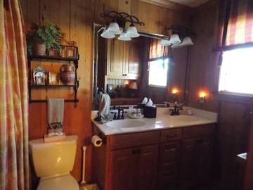 House Boat for 12 Guests in Lafitte, Louisiana, Picture 1