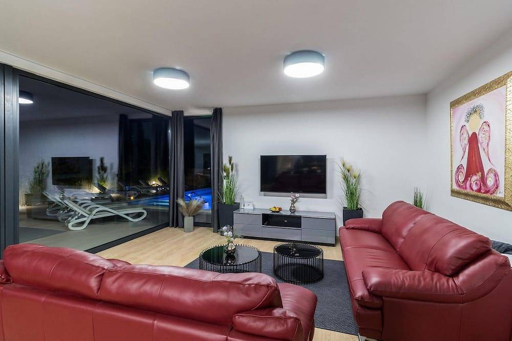 Stunning home in Medulin in Medulin City, Medulin