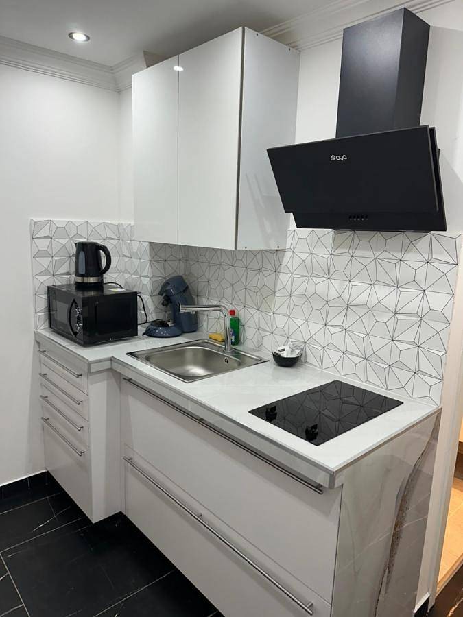 Appartement entier, One-Bedroom Apartment in Aiguebelle (Savoie), Région de Saint-Jean-de-Maurienne