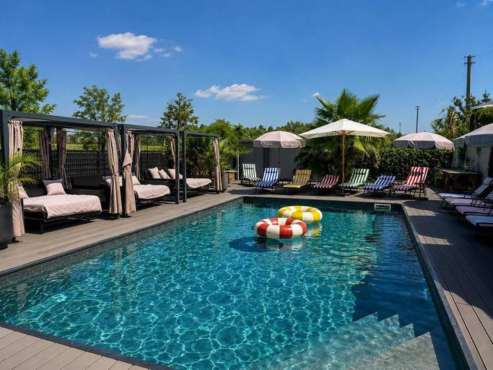 Apartahotel para 5 personas, con Terraza y Jardín además de Piscina y Vistas en Venecia