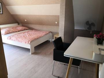 Cottage pour 2 personnes, avec balcon et vue à Seltz