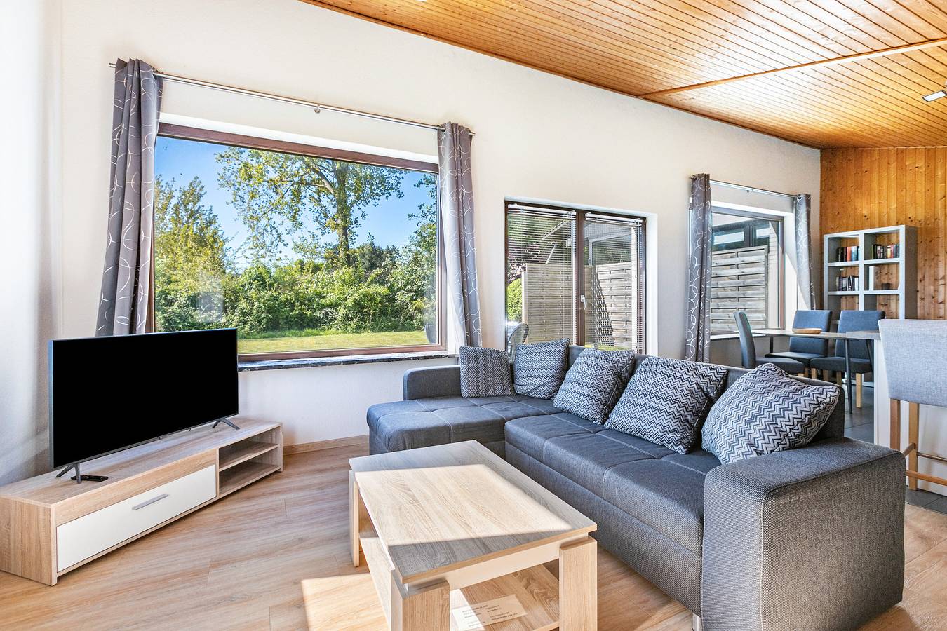 Ganzes Studio, Studio 'Wiesenblick 2' mit privater Terrasse, privatem Garten und Wi-Fi in Weddingstedt, Heide und Umgebung