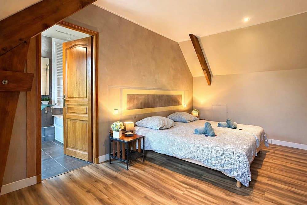 Ganze Wohnung, La Longère T3 - Golf - Parking - Wifi - 4 Pers in Bellême, Parc naturel régional du Perche