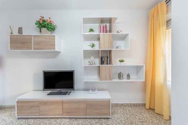 Ganze Wohnung, Apartment 'Apartamento Aguila' mit privater Terrasse, Gemeinschaftsgarten & Klimaanlage in Benalmádena Costa, Benalmádena