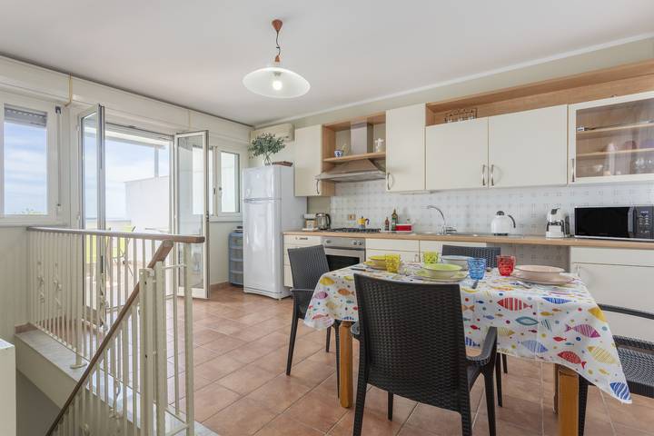 Ferienhaus mit Meerblick für 6 Personen, mit Balkon in Palermo - 4