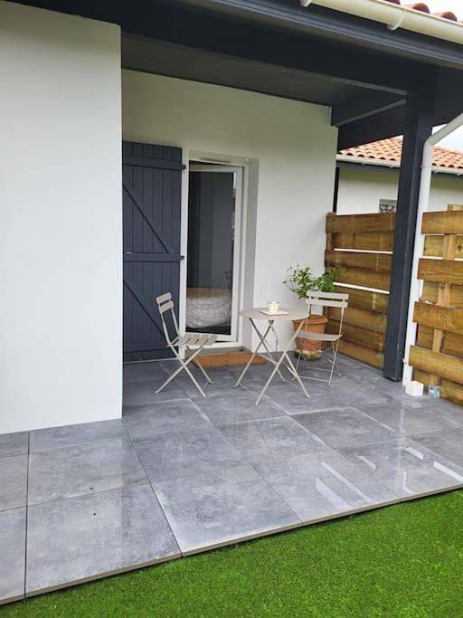 Gîte pour 2 personnes, avec terrasse et jardin à Angresse - 3