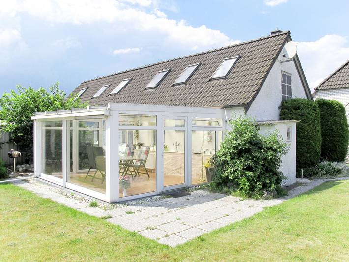 Ferienhaus für 4 Personen, mit Terrasse und Garten am Kummerower See