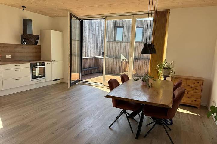 Ferienhaus für 4 Personen, mit Balkon und Garten in Wiltingen