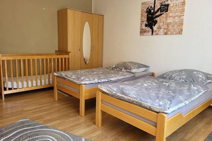 Ferienwohnung für 4 Personen, mit Balkon und Garten in Neunkirchen - 3