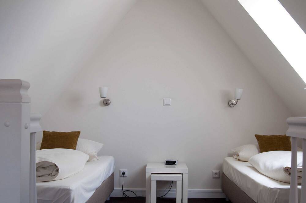 Superior - Dz - Hotel Insel Pension in Niebüll, Nordfriesland