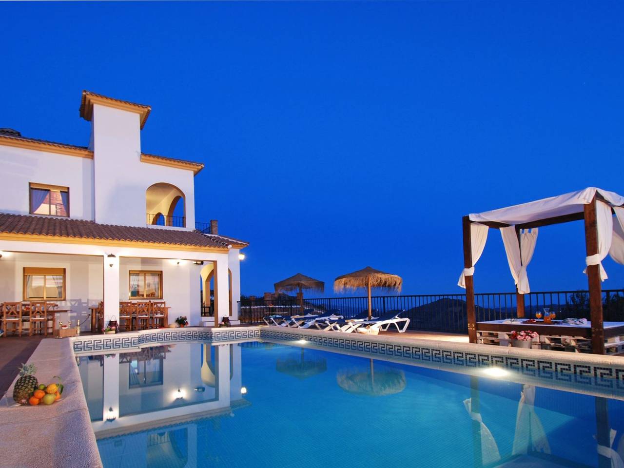 Villa José 2, beheizter Pool, Meerblick. in Comares, Provincia de Málaga