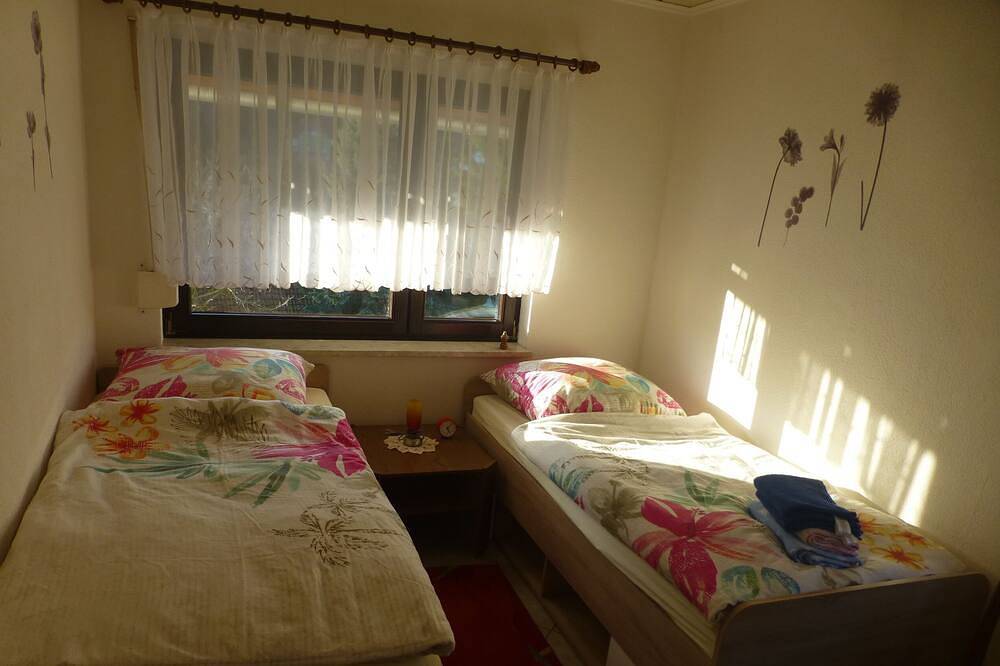 Ganze Wohnung, Ferienwohnung Burgblick 2 in Großlohra, Nordthüringen (Deutschland)