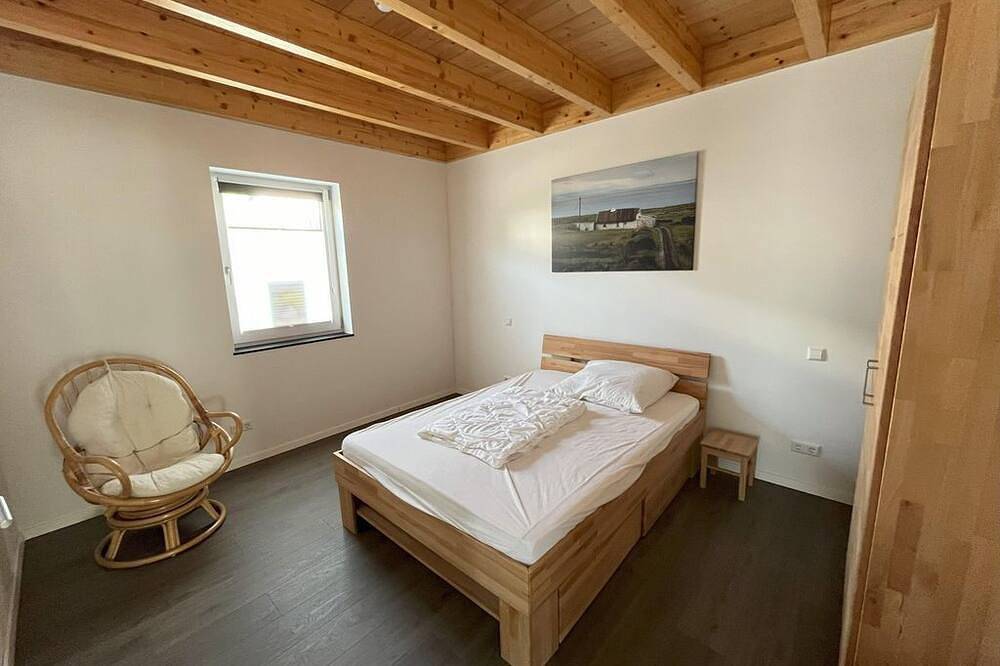Jonis-Ferienhaus - Ferienhaus, Dusche oder Bad, Wc, 3 Schlafräume in Kümbdchen, Hunsrück