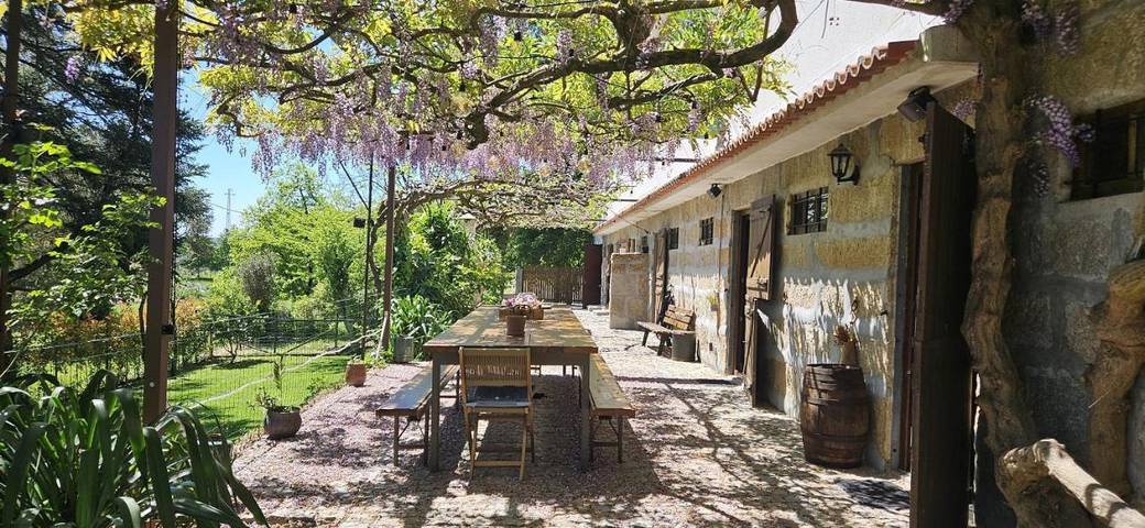 Location de vacances pour 15 personnes, avec jardin et piscine, animaux acceptés à Paredes - 3