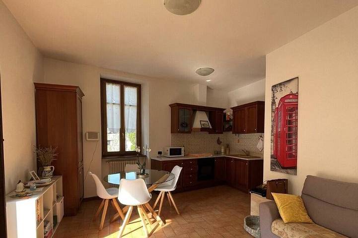 Ferienwohnung für 2 Personen, mit Balkon und Pool sowie Garten in Comune di San Siro