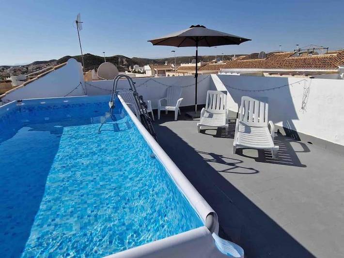 Gîte pour 5 personnes, avec Terrasse et Jardin ainsi que Piscine et Vue dans Camposol
