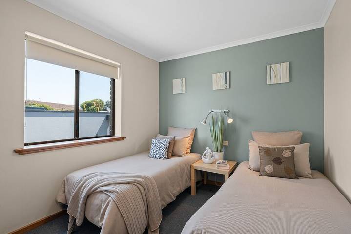 Holiday rental for 4 people, with garden and balcony in Victor Harbor