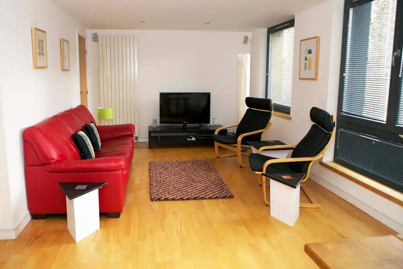 Apartamento entero, Inviting Flat with Parking in Canonmills in Edimburgo, Lothian