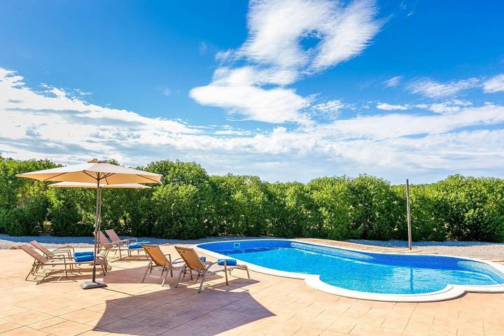 Finca Llonguet mit Bergblick, Pool und WLAN in Capdepera, Mallorca Osten