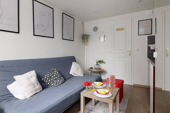Appartement entier, 15 Min From Paris/ Villa Ornella in Savigny-sur-Orge, Essonne