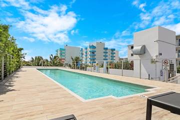 Vacation Rental for 6 Guests in South Beach, Miami Beach, Picture 1