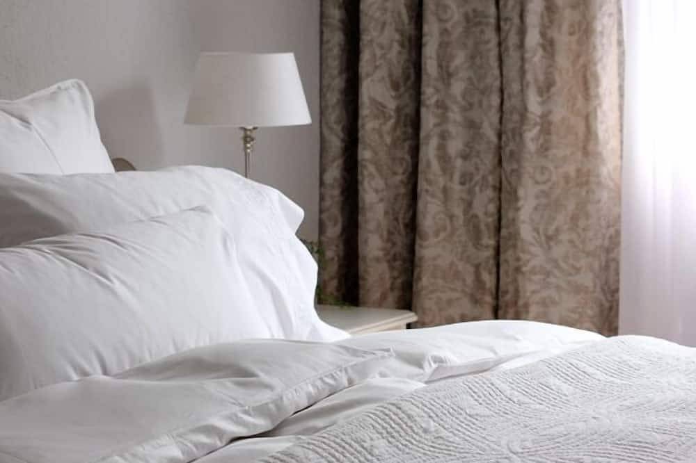 Ganze Wohnung, Top Wohnung im Univiertel, zentrumsnah, 2 Schlafzimmer, Balkon, Privatparkplatz in Köln, Rheinland