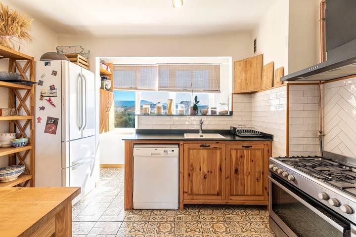 Ganze Wohnung, Ferienwohnung für 4 Personen mit Terrasse in Ajaccio, Golfe D'Ajaccio