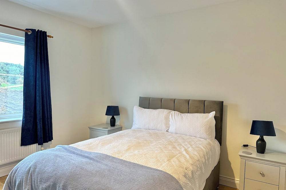 Spacious & Stylish 5-Bedroom Home with Stunning Views in Malin Head: Drim in Inishowen, County Donegal