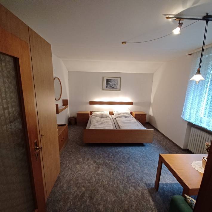 Ganze Wohnung, Ferienwohnung '1' mit Gemeinschaftsterrasse, Gemeinschaftsgarten und WLAN in Goslar, Harzvorland