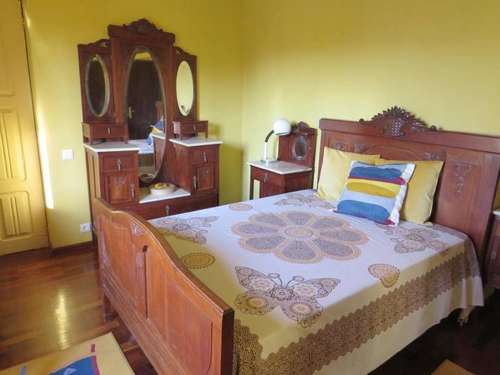 Location de vacances pour 13 personnes, avec vue et jardin, animaux acceptés à Oliveira de Frades - 4